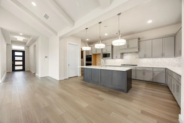 $593,990 | 306 Eastern Towhee Court, Magnolia, TX 77354