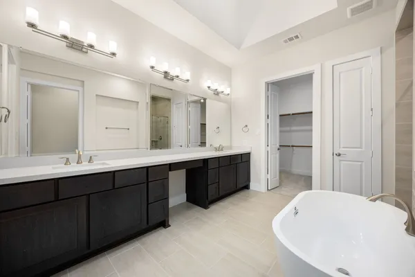 $593,990 | 306 Eastern Towhee Court, Magnolia, TX 77354