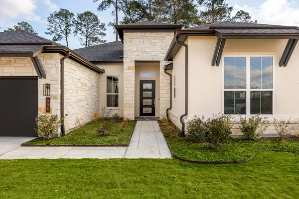 $593,990 | 306 Eastern Towhee Court, Magnolia, TX 77354