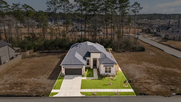 $593,990 | 306 Eastern Towhee Court, Magnolia, TX 77354
