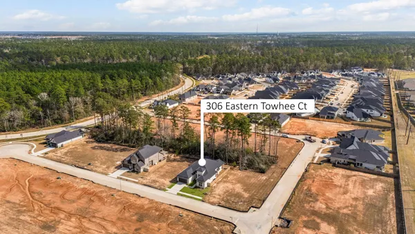 $593,990 | 306 Eastern Towhee Court, Magnolia, TX 77354