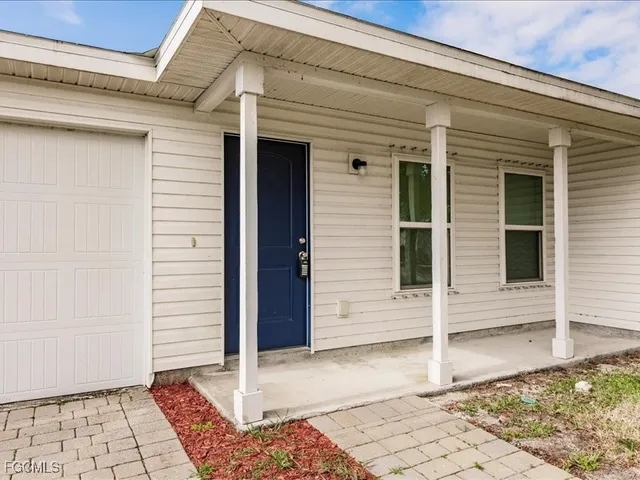 $1,399 | 18313 Gibraltar Lane, Lehigh Acres, FL 33936