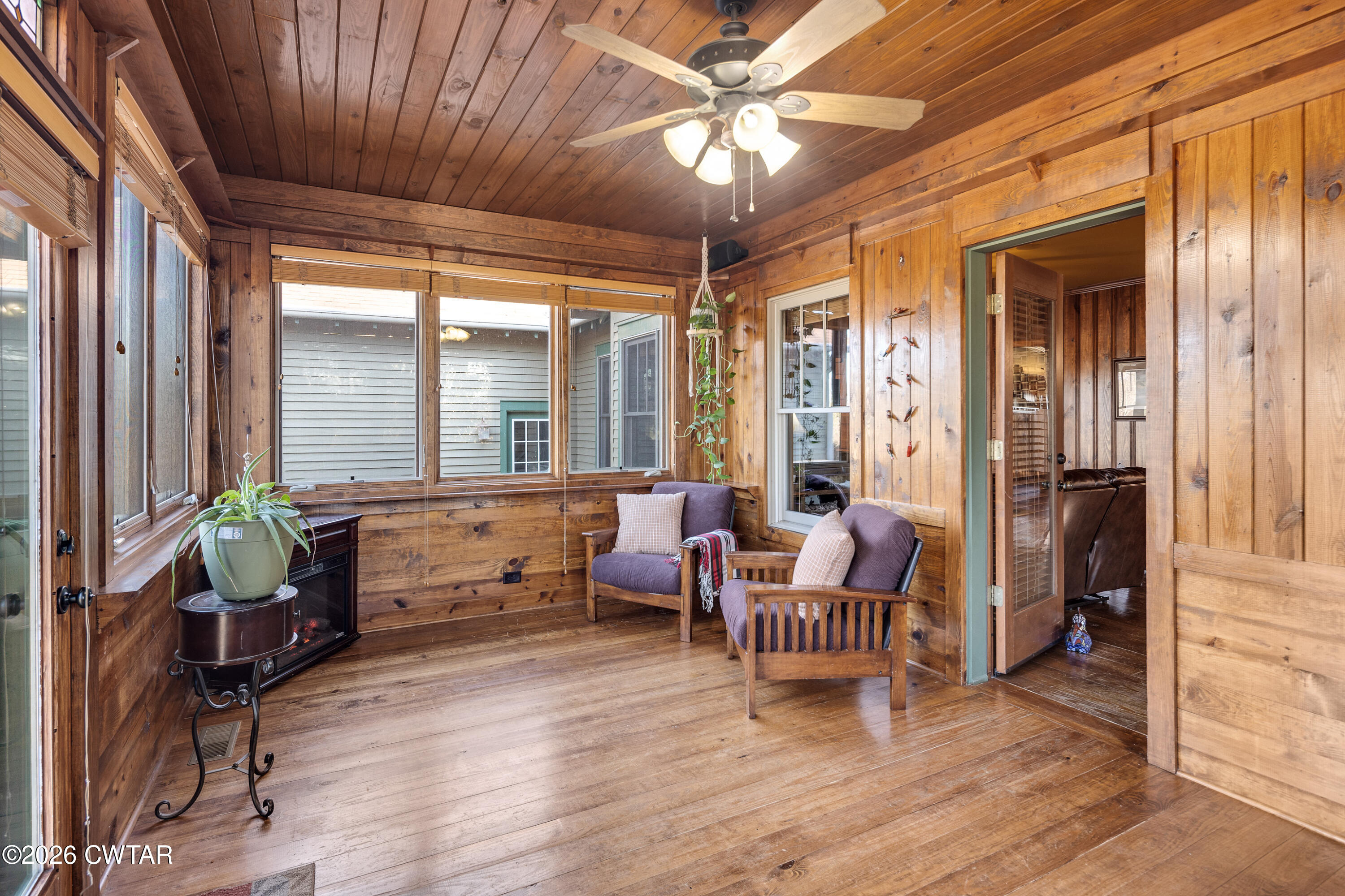 117 Pleasant Hill Road Humboldt, TN 38343 - Photo 20 of 45 a living room with furniture and a large window