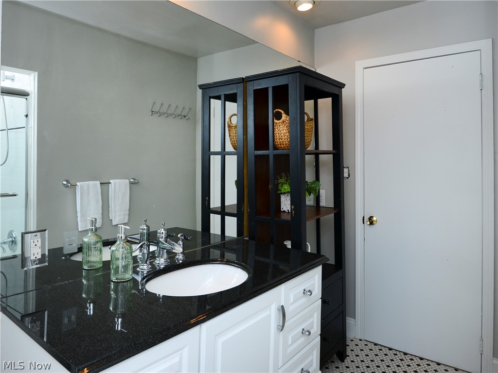 568 Solon Road Chagrin Falls, OH 44022 - Photo 26 of 35 Gallery Image 26