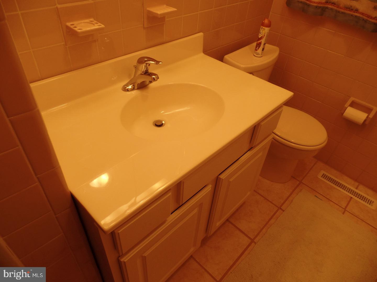 443 Flanders Road Bellmawr, NJ 08031 - Photo 15 of 16