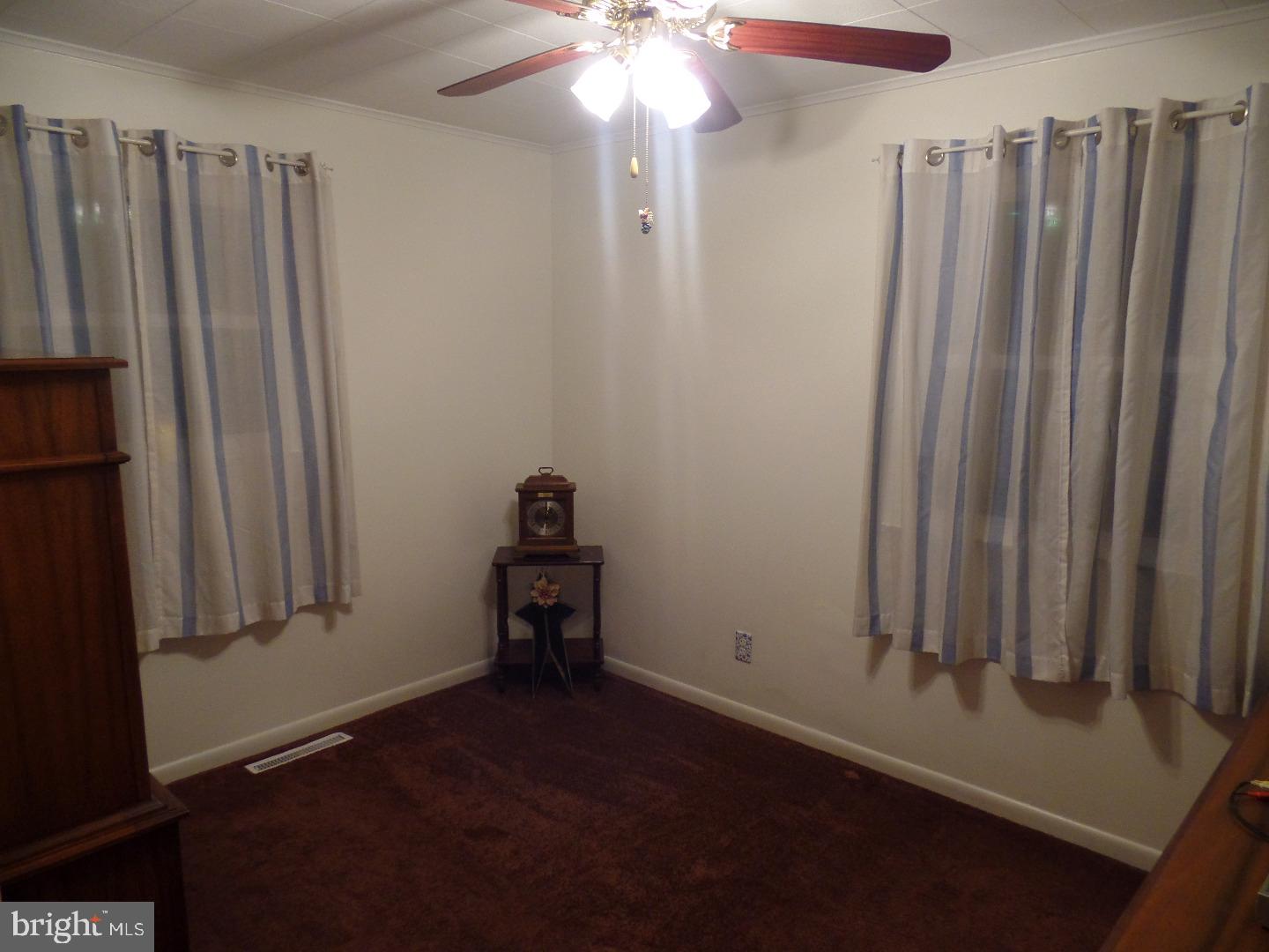 443 Flanders Road Bellmawr, NJ 08031 - Photo 10 of 16