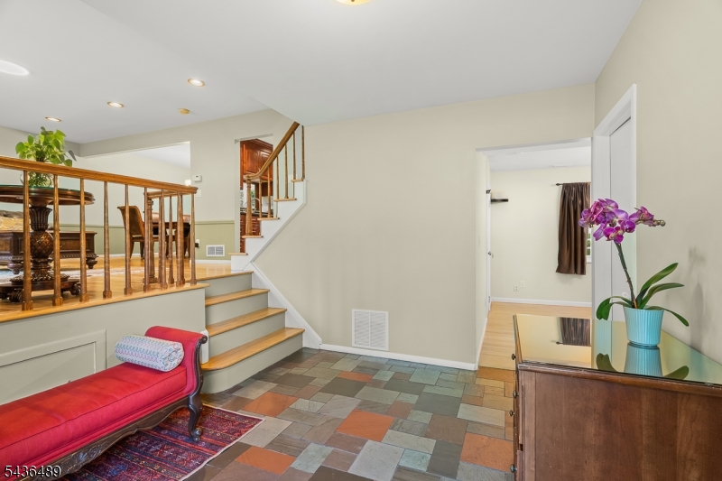 9 Lexington Road Bernards, NJ 07920 - Photo 24 of 50