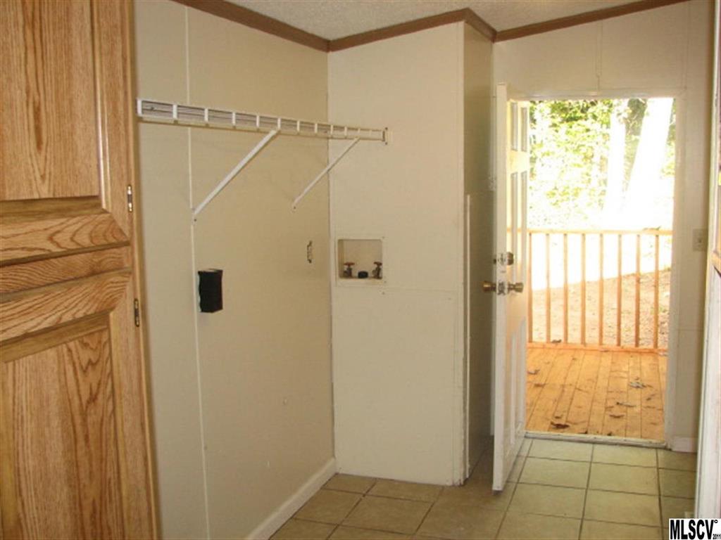 7394 R R H Road Hickory, NC 28602 - Photo 10 of 21 Gallery Image 10