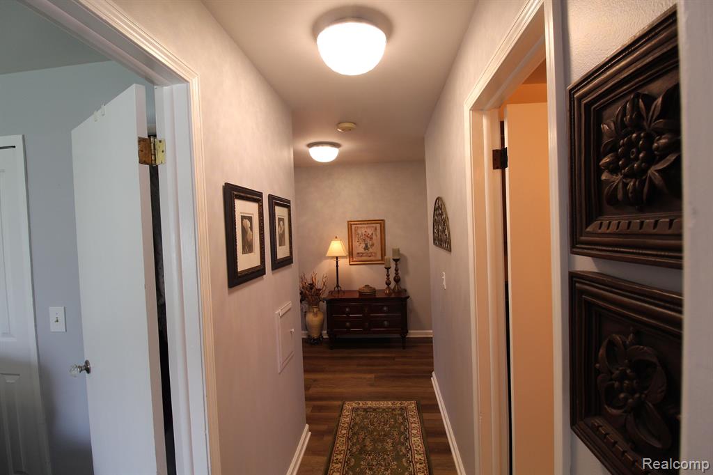 31775 Ridgeside Drive, Unit 2 Farmington Hills, MI 48334 - Photo 39 of 90