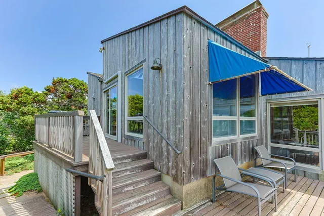 a view of deck with patio