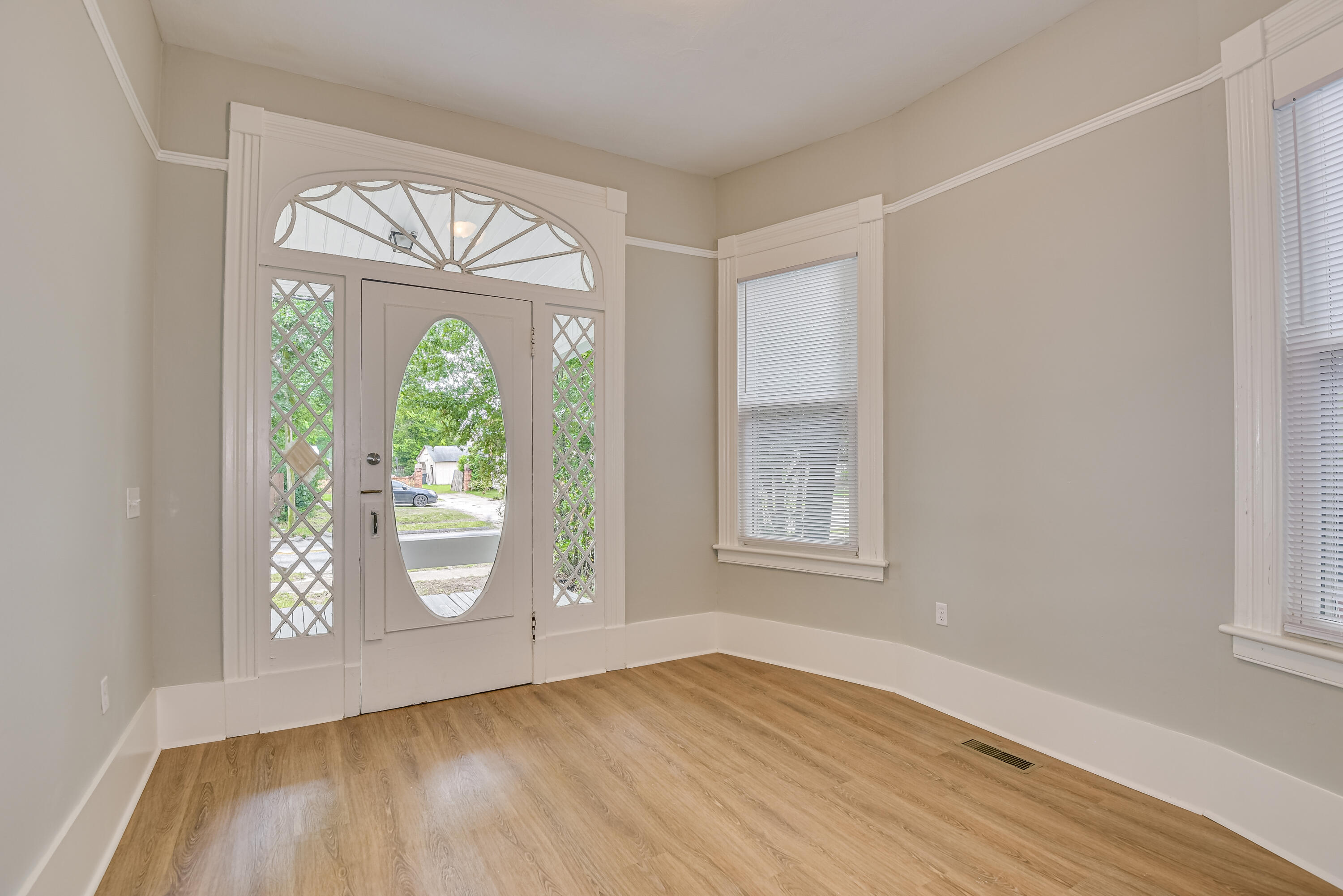 2349 Wrightsboro Road Augusta, GA 30904 - Photo 5 of 46 05-105