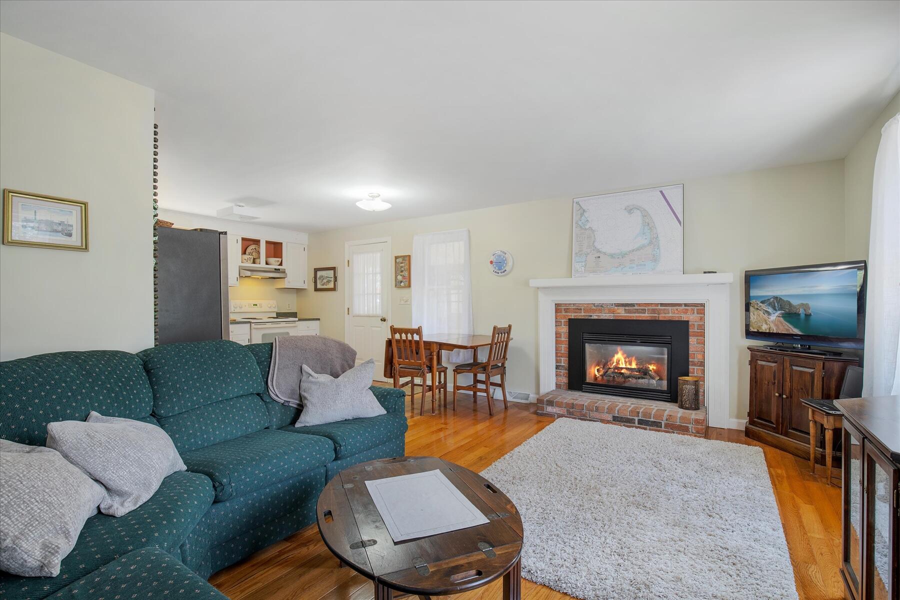 90 Whitney Road Eastham, MA 02642 - Photo 14 of 43 33-MG_0545-r(1)