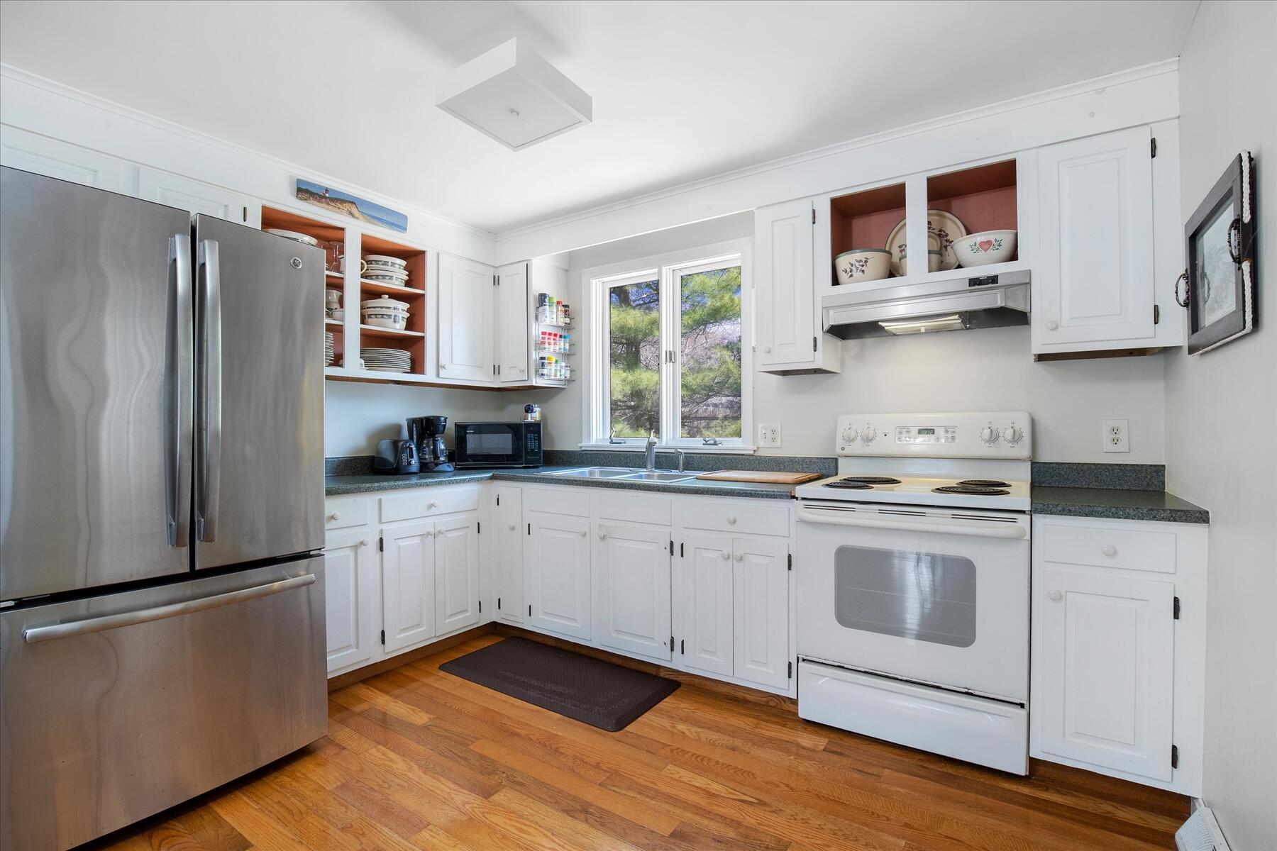 90 Whitney Road Eastham, MA 02642 - Photo 7 of 43 37-MG_0566-r(1)