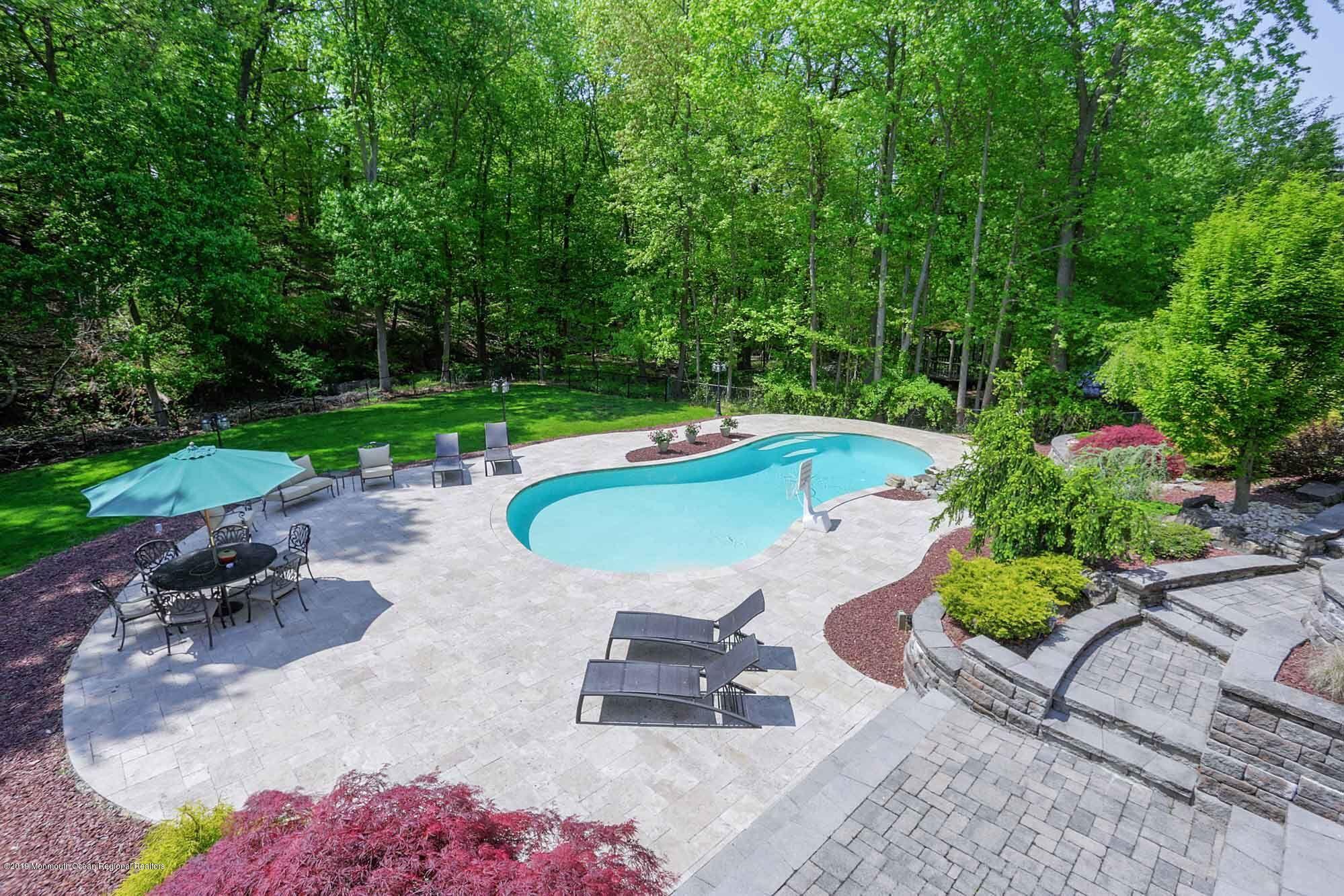 244 Nottingham Road Morganville, NJ 07751 - Photo 30 of 34 jw2ftT8A