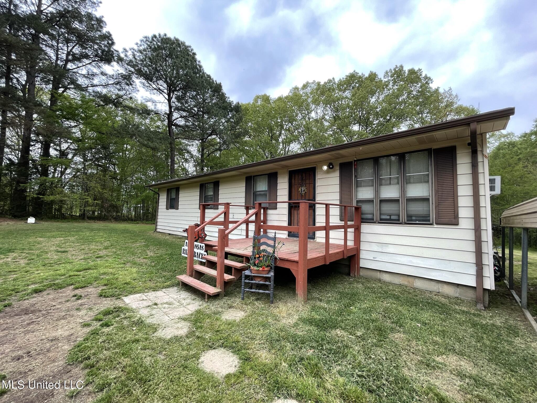 400 Bend Road Coldwater, MS 38618 - Photo 2 of 21 7027E745-20FD-463C-8A13-B80808B147A6