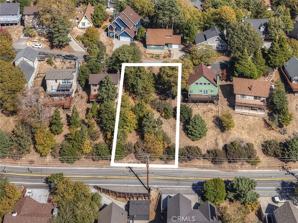 139 Grass Valley Road Lake Arrowhead, CA 92352 - Photo 8 of 18 an aerial view of multiple house
