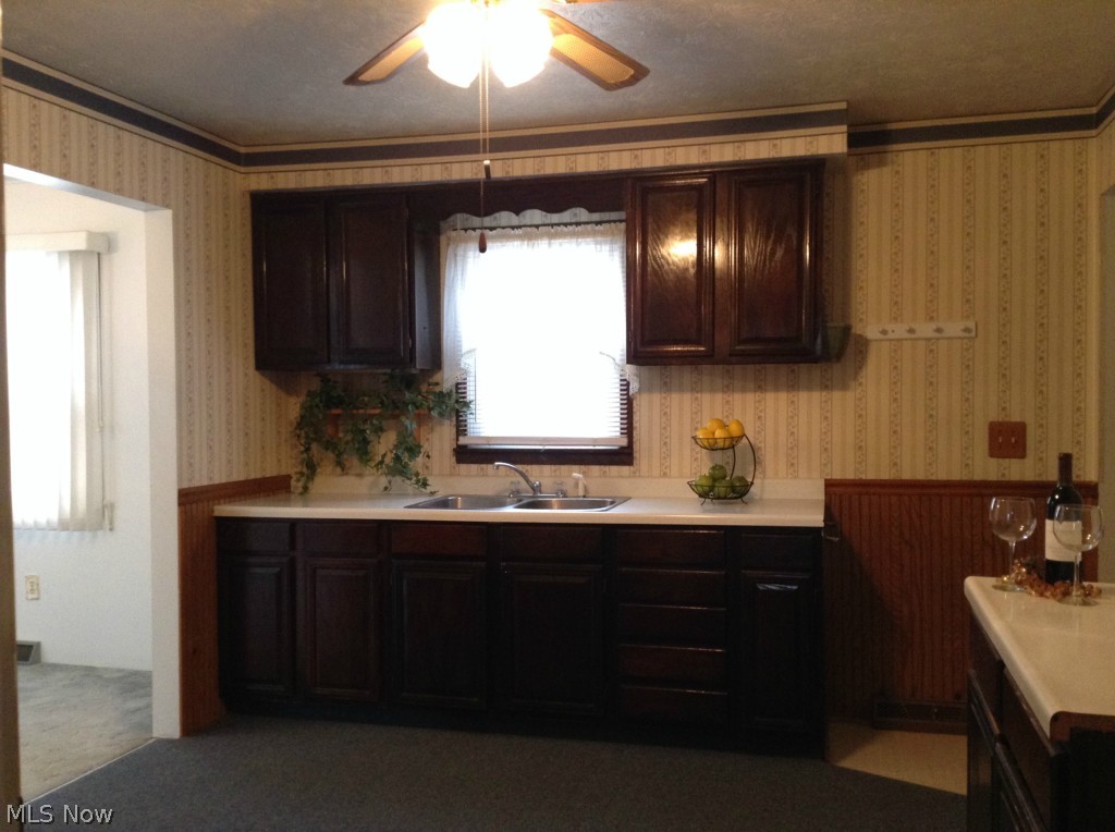 6429 Phillips Rice Road Cortland, OH 44410 - Photo 4 of 17 Gallery Image 4