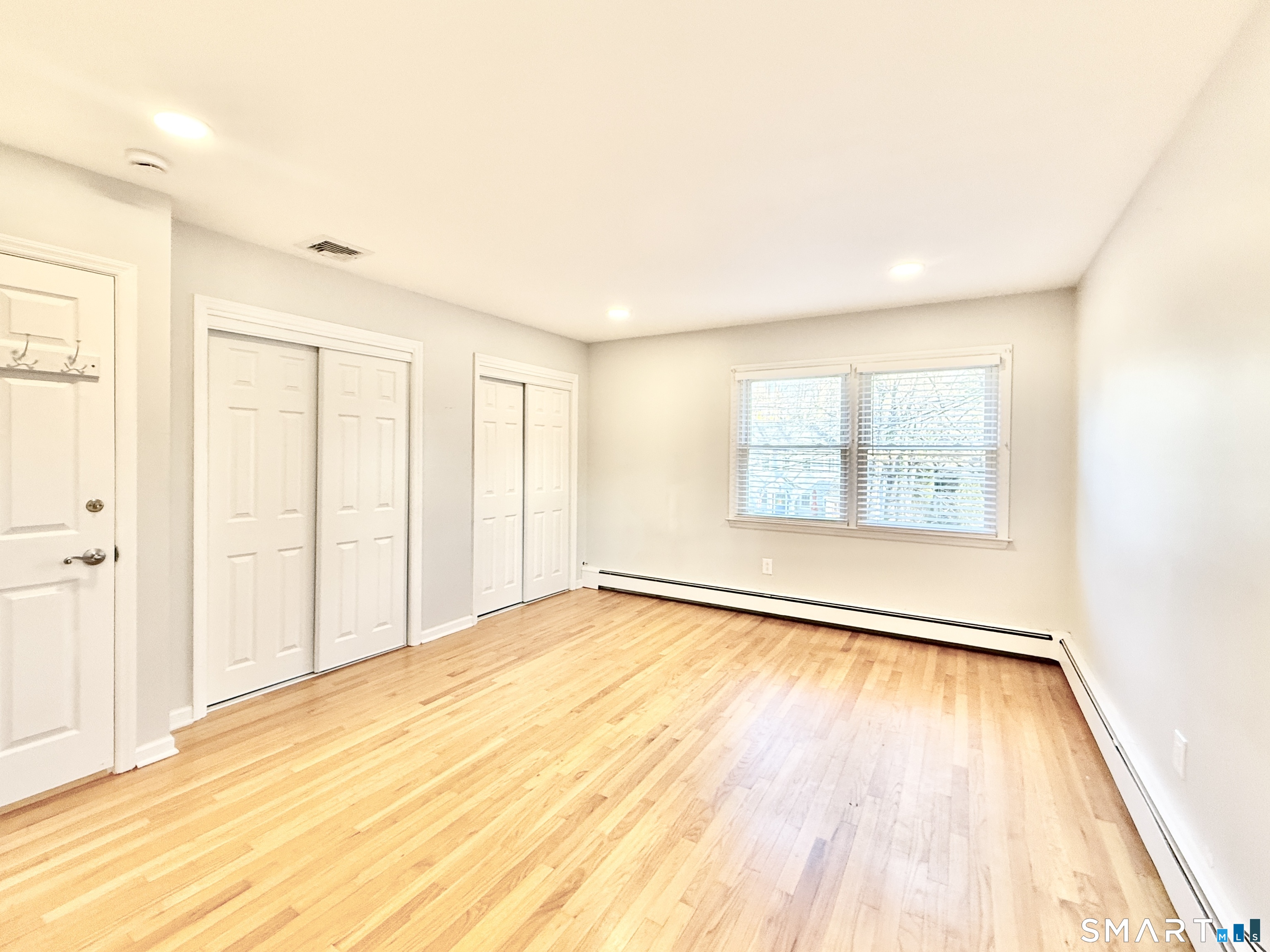 36 Center Drive Greenwich, CT 06870 - Photo 7 of 30