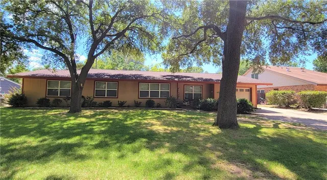 $1,850 | 403 San Jacinto Drive, Rockdale, TX 76567