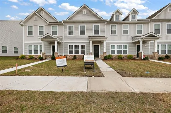 $2,695 | 310 Surfbird Road, Summerville, SC 29486