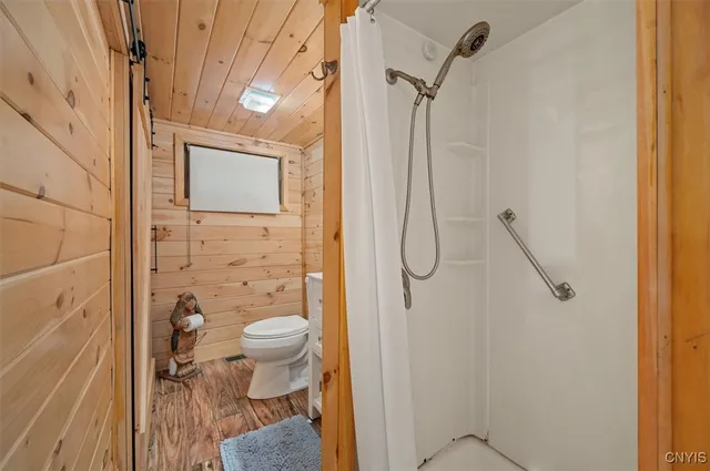 $649,999 | 11331 McKoon Road, Forestport, NY 13438