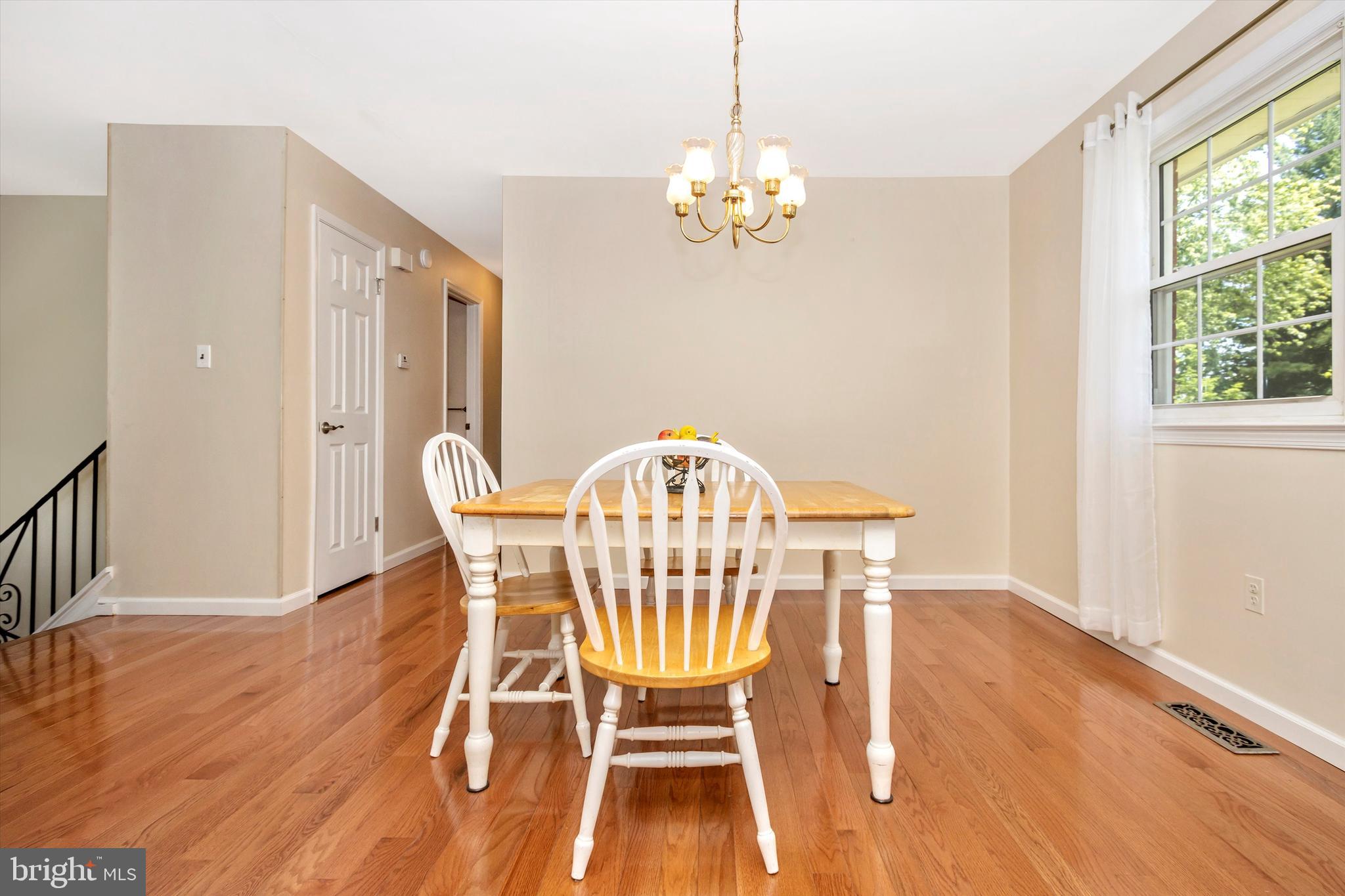 19621 Charline Manor Road Olney, MD 20832 - Photo 11 of 58