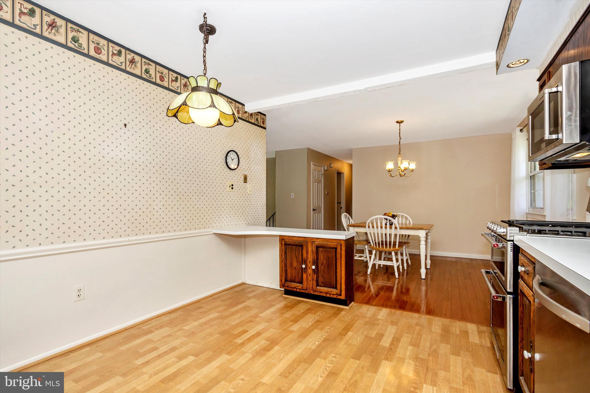 19621 Charline Manor Road Olney, MD 20832 - Photo 17 of 58