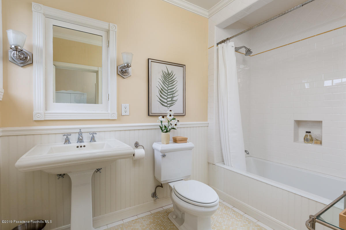 1590 Lombardy Road Pasadena, CA 91106 - Photo 48 of 85 52-1590 Lombardy_727v1_mls