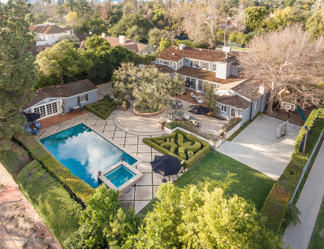 1590 Lombardy Road Pasadena, CA 91106 - Photo 84 of 85 an aerial view of residential houses with outdoor space