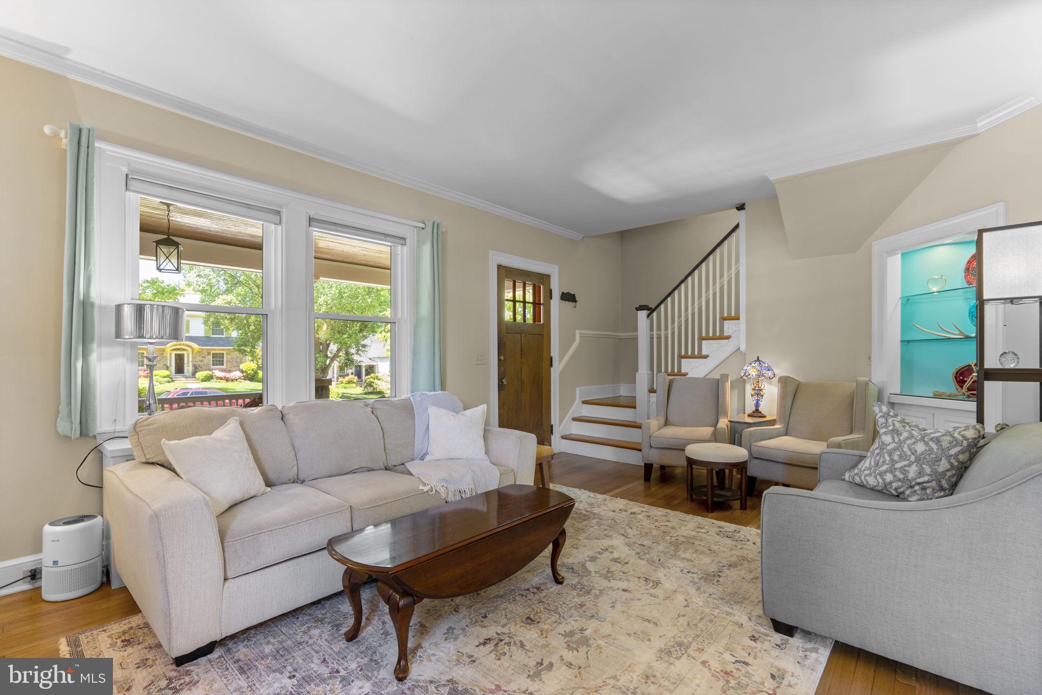 707 Brookwood Road Baltimore, MD 21229 - Photo 4 of 35 Gallery Image 4