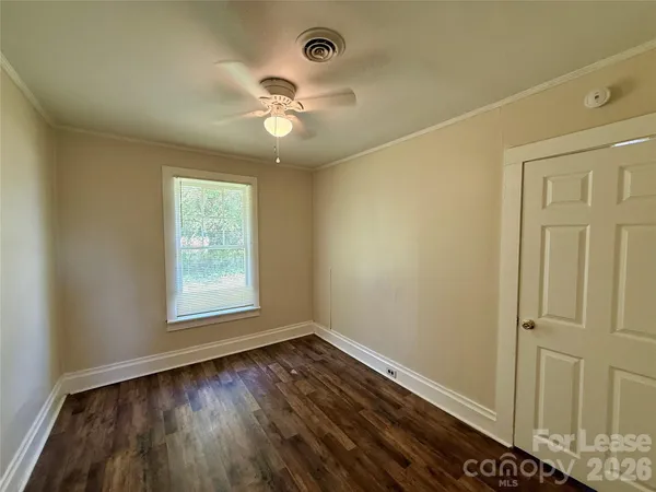 $1,375 | 507 Turnersburg Highway, Statesville, NC 28625