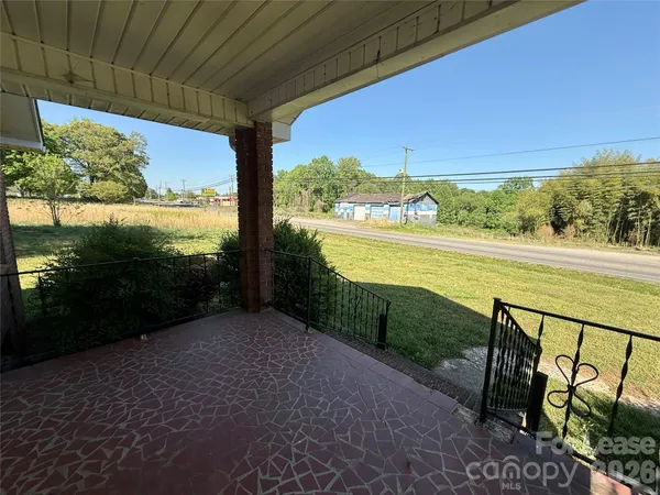$1,375 | 507 Turnersburg Highway, Statesville, NC 28625