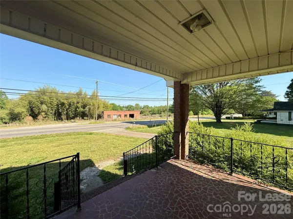 $1,375 | 507 Turnersburg Highway, Statesville, NC 28625