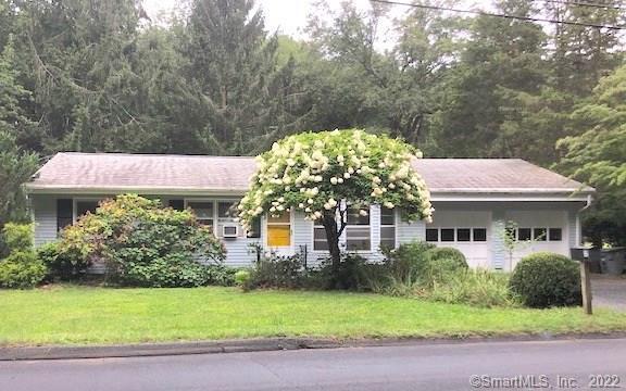 32 North Bridebrook Road East Lyme, CT 06357 - Photo 1 of 1 enjoy one floor living in this conveniently located Niantic ranch