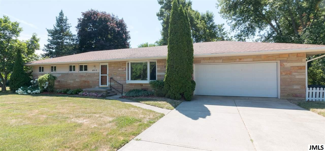 6012 Springfield Drive Jackson, MI 49201 - Photo 1 of 30 Photo 1