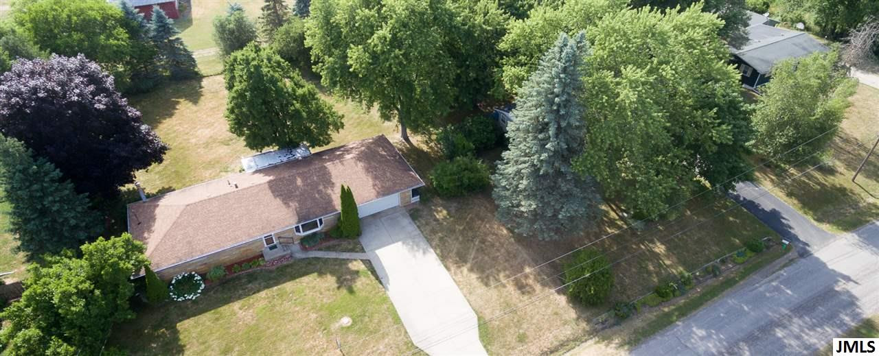 6012 Springfield Drive Jackson, MI 49201 - Photo 2 of 30 Photo 2
