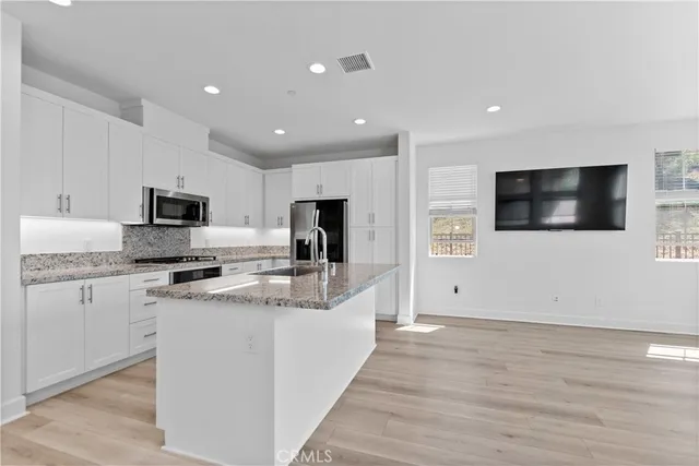 $5,000 | 5024 Rexton Drive, Camarillo, CA 93012