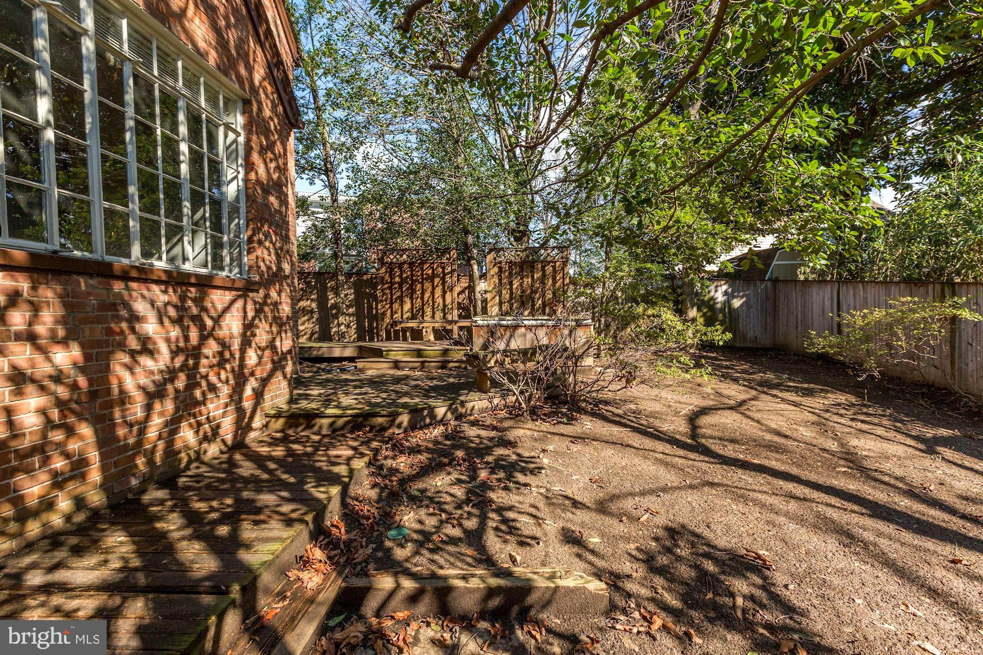 2 Park Valley Road Silver Spring, MD 20910 - Photo 29 of 34