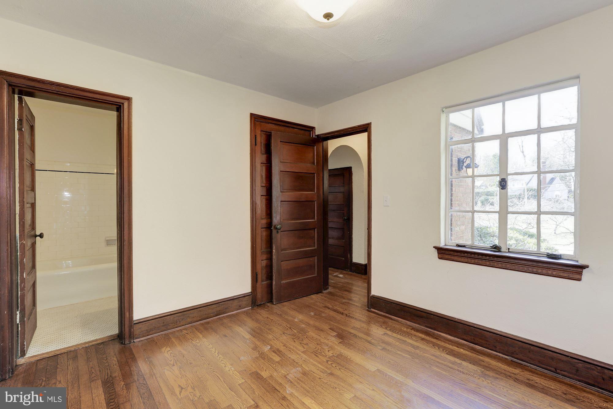 2 Park Valley Road Silver Spring, MD 20910 - Photo 6 of 34