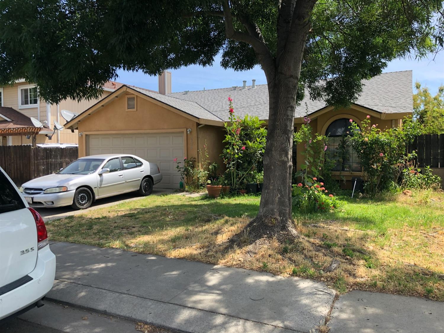 1824 Ipswich Avenue Modesto, CA 95358 - Photo 2 of 14
