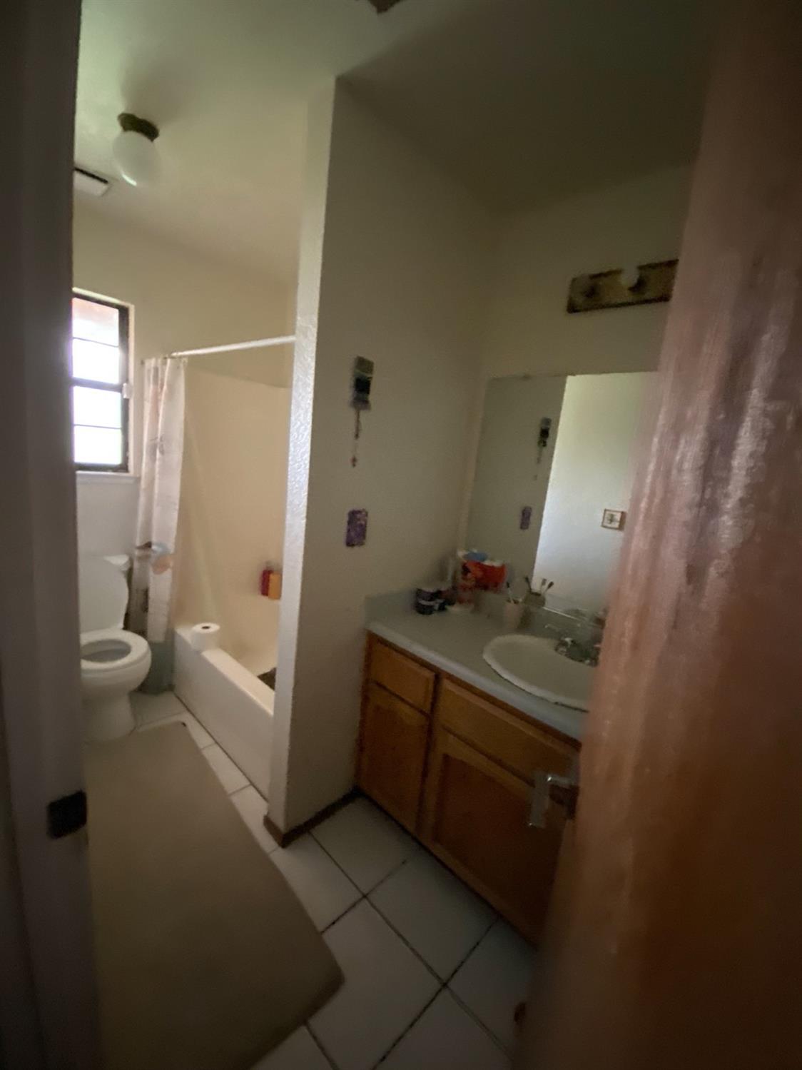 1824 Ipswich Avenue Modesto, CA 95358 - Photo 11 of 14
