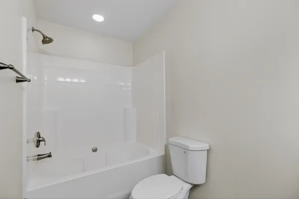 $274,900 | 250 White Street, Moncks Corner, SC 29461