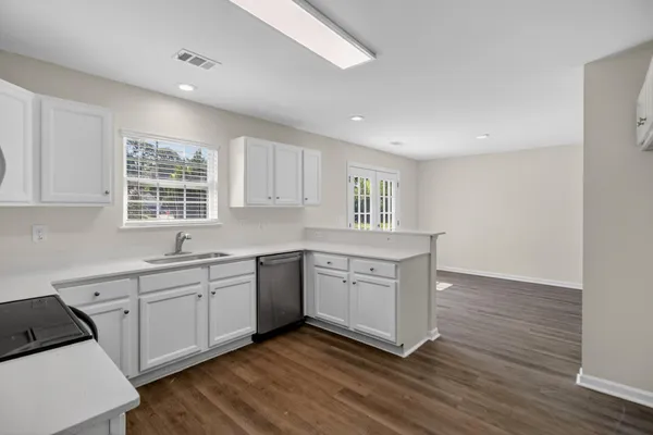 $274,900 | 250 White Street, Moncks Corner, SC 29461