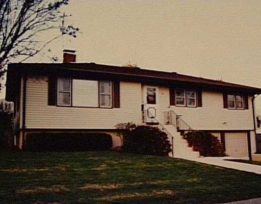 24 McCormick Road Newport, RI 02840 - Photo 1 of 1 Exterior Front.