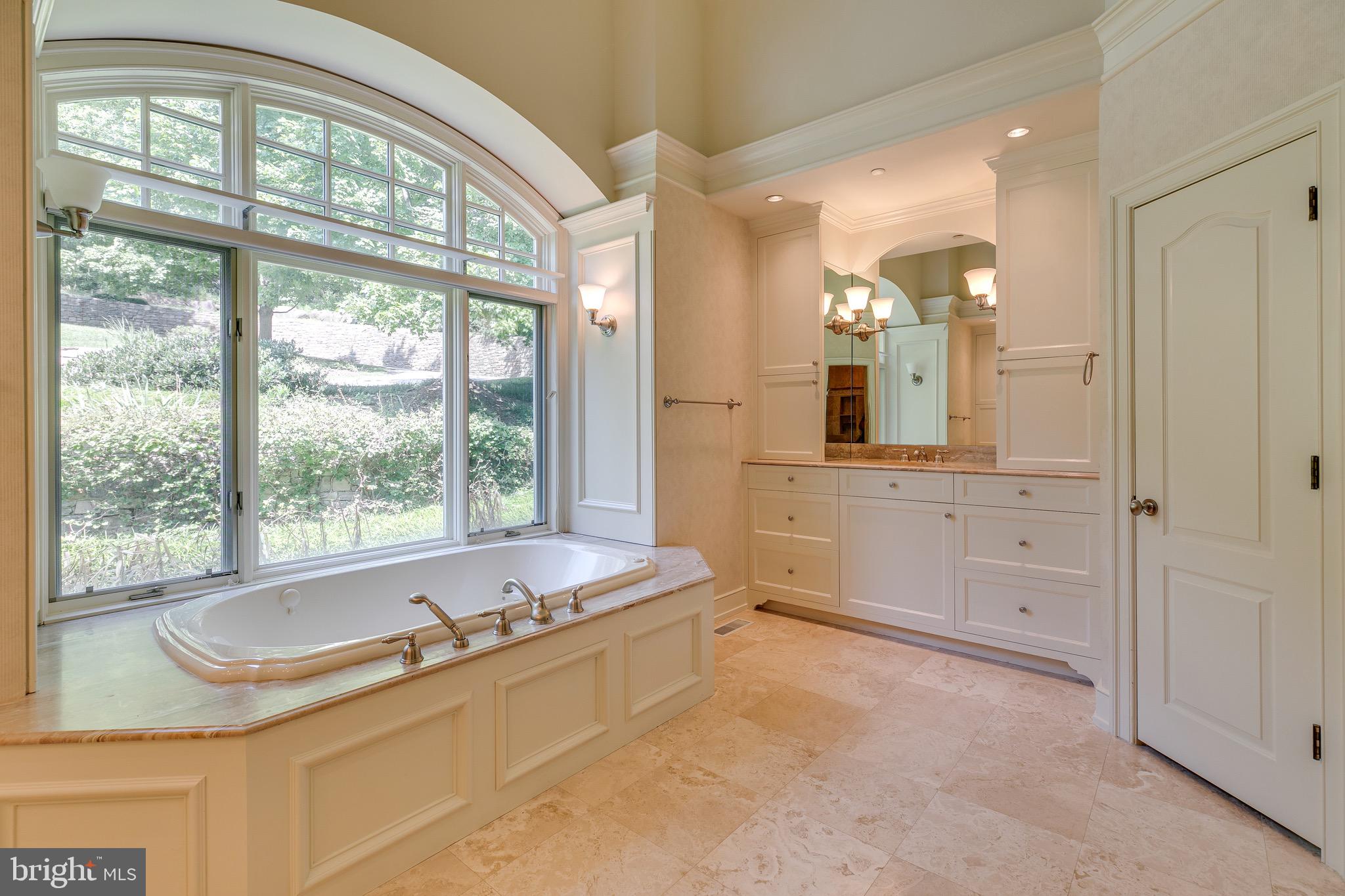 439 Dreshertown Road Fort Washington, PA 19034 - Photo 10 of 18