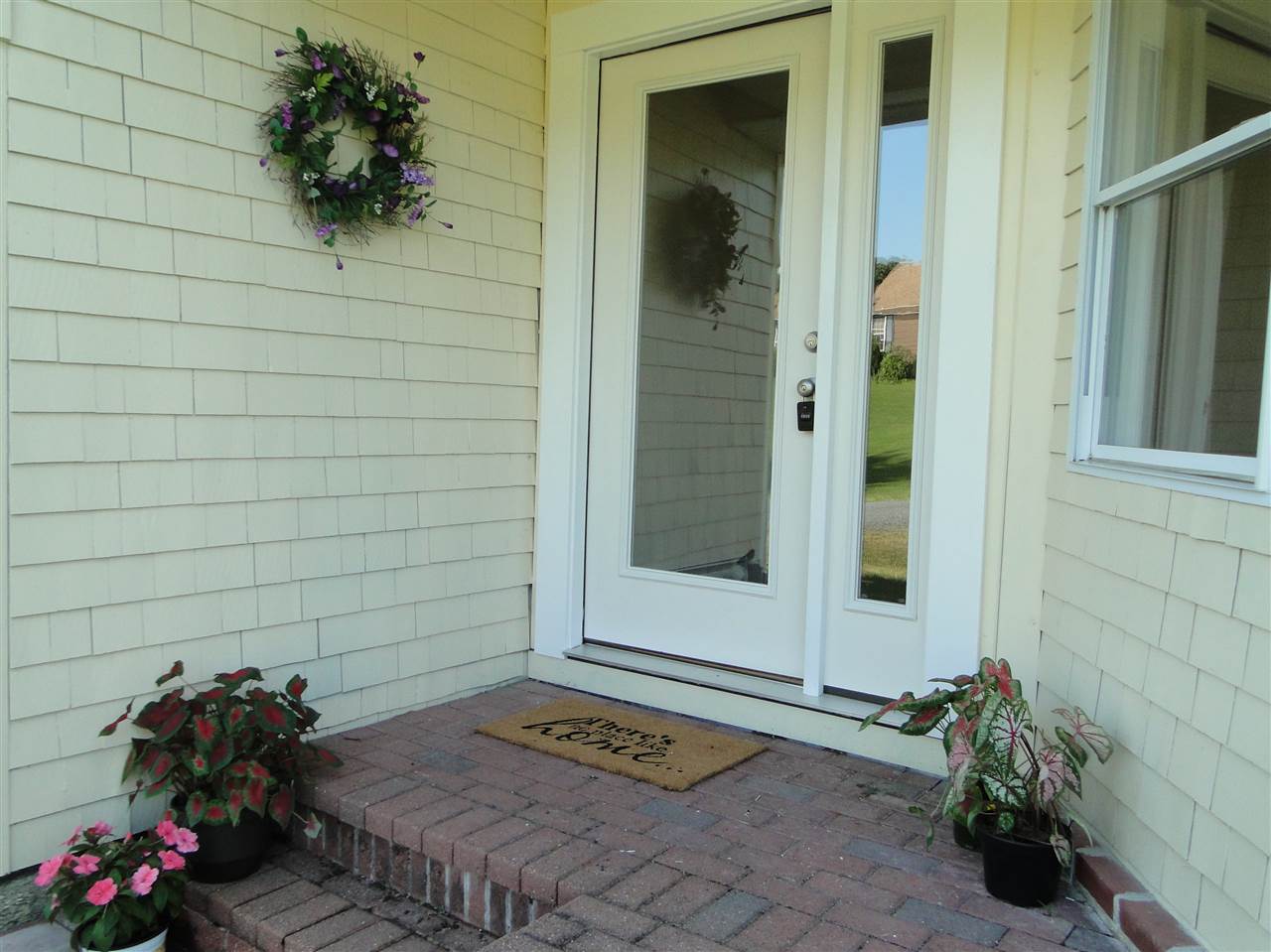 287 Liberty Hill Road Gilford, NH 03249 - Photo 4 of 34