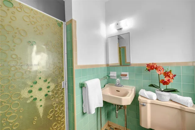 $1,400,000 | 236 Candia Avenue, Coral Gables, FL 33134