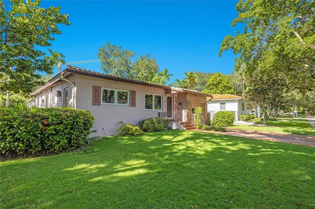 $1,400,000 | 236 Candia Avenue, Coral Gables, FL 33134