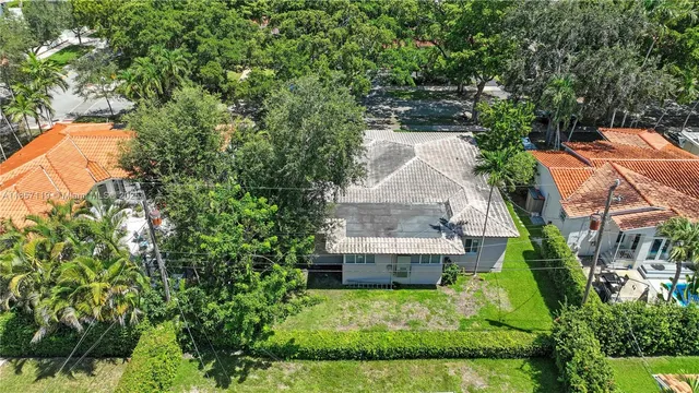 $1,400,000 | 236 Candia Avenue, Coral Gables, FL 33134