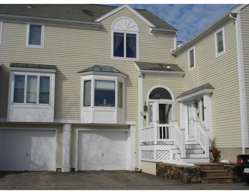 60 Abington Road, Unit 60 Danvers, MA 01923 - Photo 1 of 14 Gallery Image 1